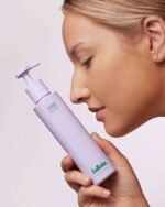 Hydrating Cleanser - Image 4